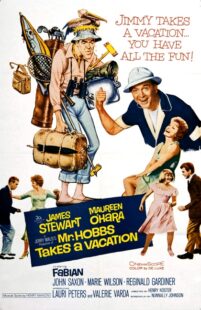 دانلود فیلم Mr. Hobbs Takes a Vacation 1962424193-1239666635